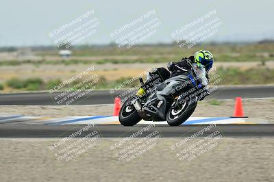 media/Apr-18-2025-TrackDaz (Fri) [[45f5874c44]]/C Group/Session 1 (Turn 7)/